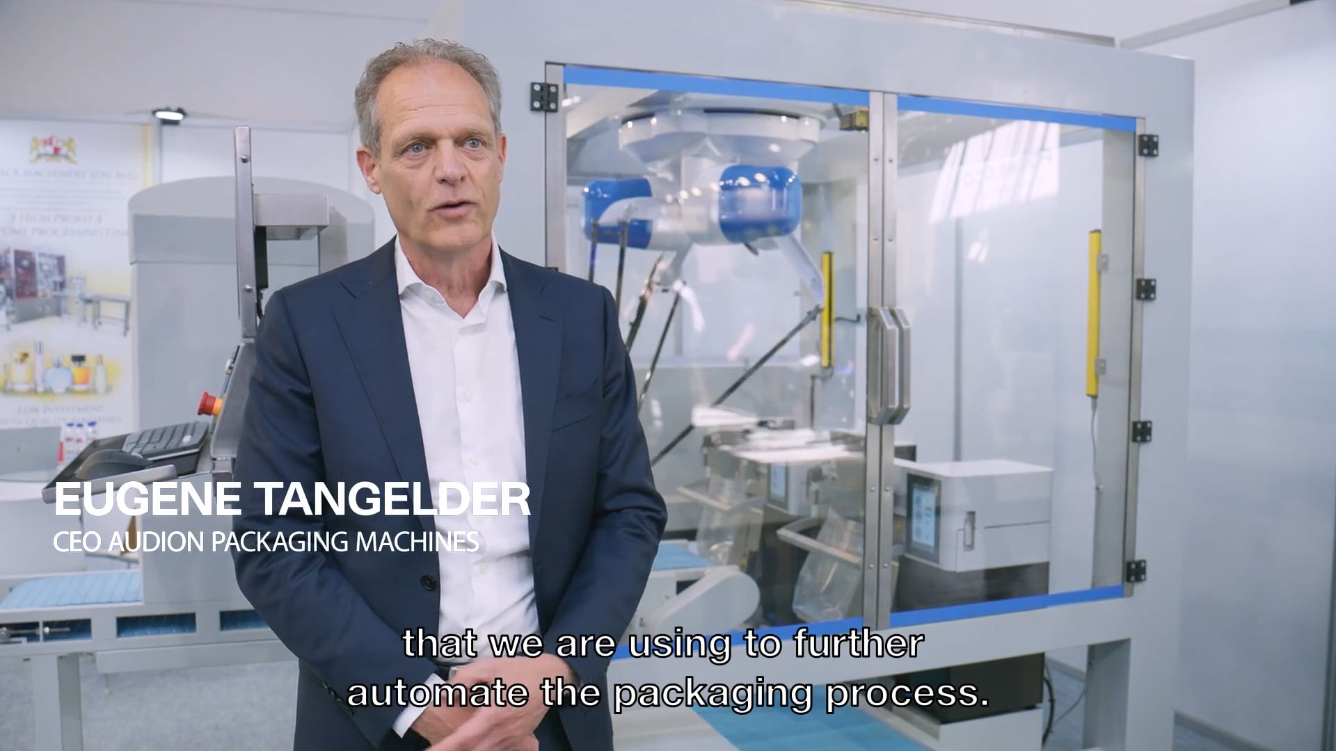 Speedpack 300 Tabletop Bagger with robotic arm for feeding