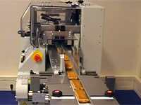 AHM 380R Gebäck verpacken