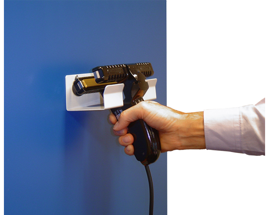 Ophangbeugel voor Futura Portable sealtang - Berg uw Audion Futura Portable sealtang veilig op in de speciaal ontworpen steun/beugel. Laat de sealtang op een betrouwbare plek afkoelen en houd uw werkruimte netjes en georganiseerd.