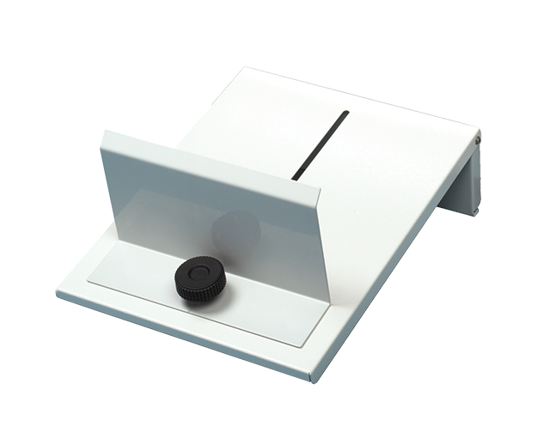 Werktafel met zaksteun voor Lamino - Deze stevige werktafel met zaksteun ondersteunt uw zak tijdens het sealproces en maakt het gemakkelijker om de zak tussen de sealbalken te plaatsen omdat u beide handen vrij hebt. De werktafel is in verschillende hoogtes verstelbaar voor de beste positionering van uw product.